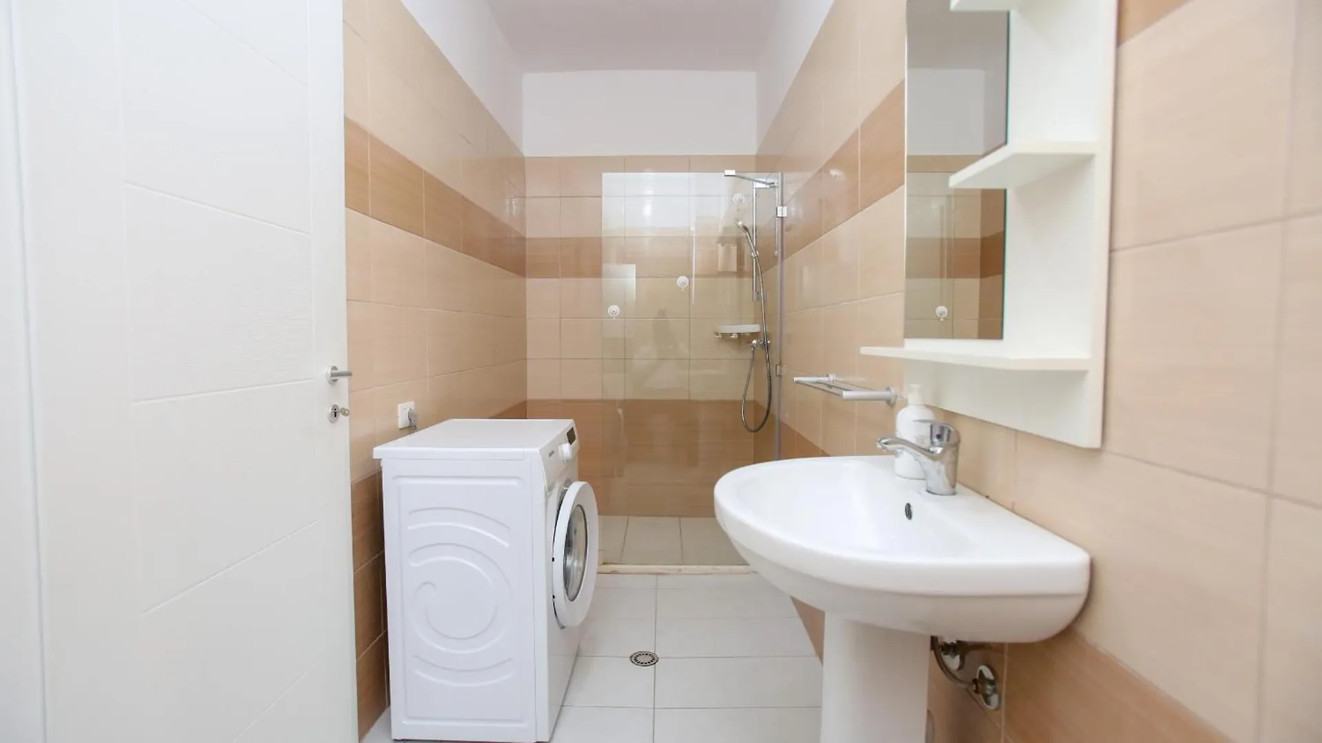 Sea View Apartment In Vlore 007