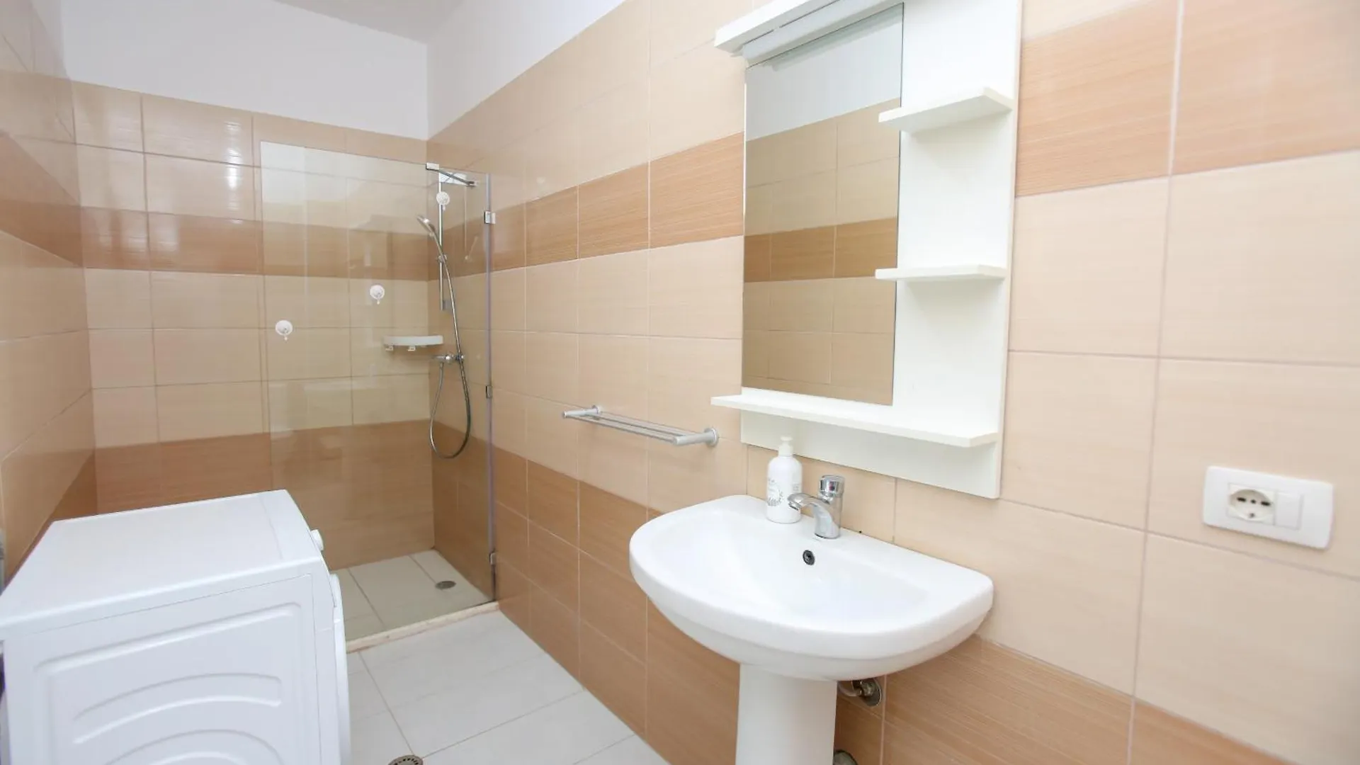 Sea View Apartment In Vlore 007
