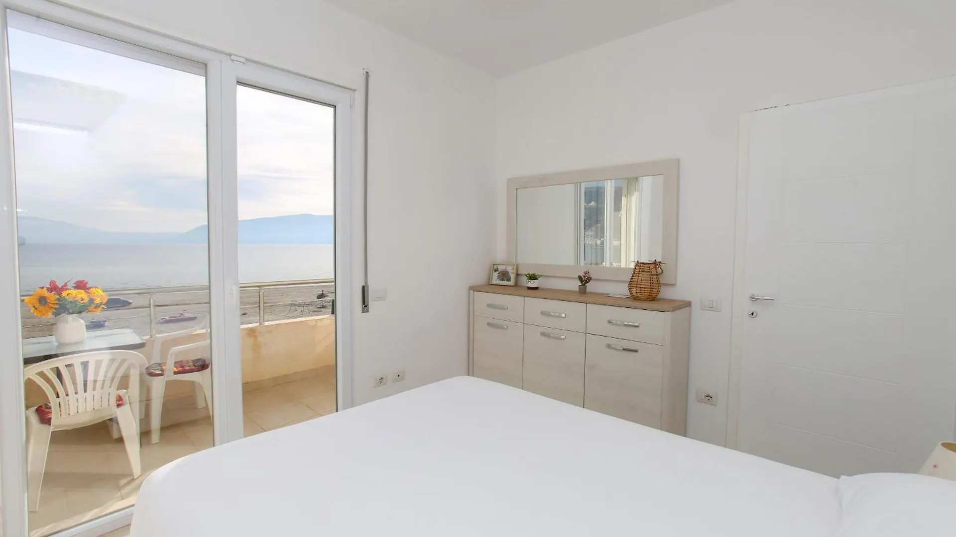 Sea View Apartment In Vlore 007